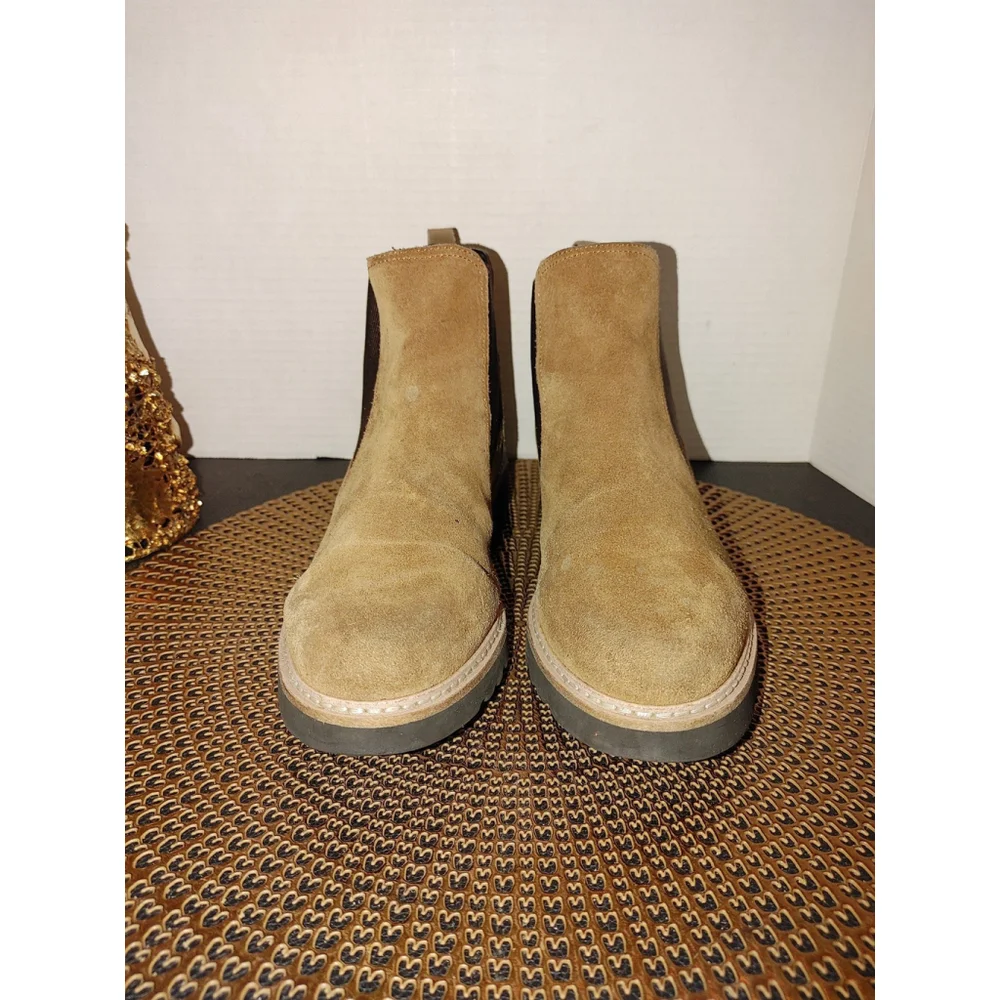 Donald J. Pliner Carisac Model Bootie Size 8.5M